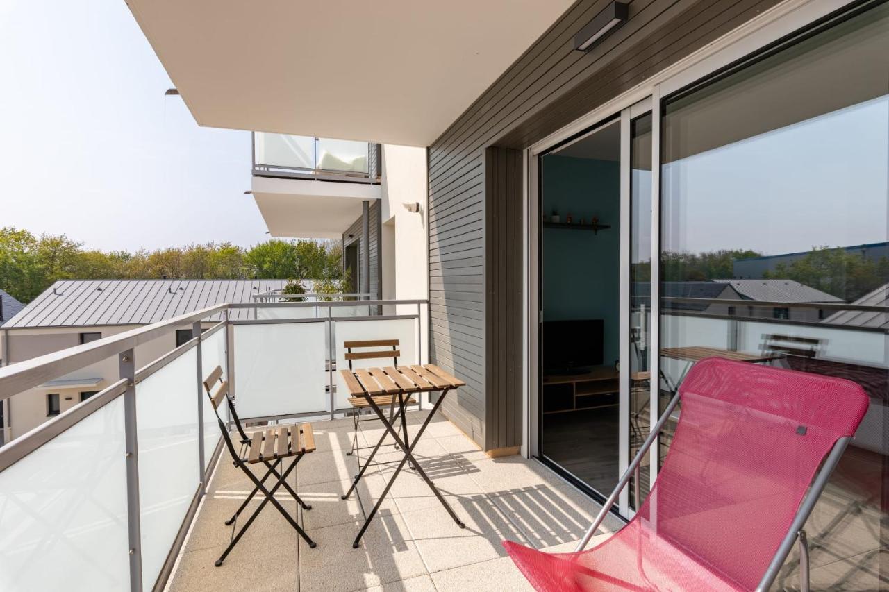 L'Ecume - Studio Moderne Avec Grand Balcon Et Place De Parking Lägenhet Dinard Exteriör bild