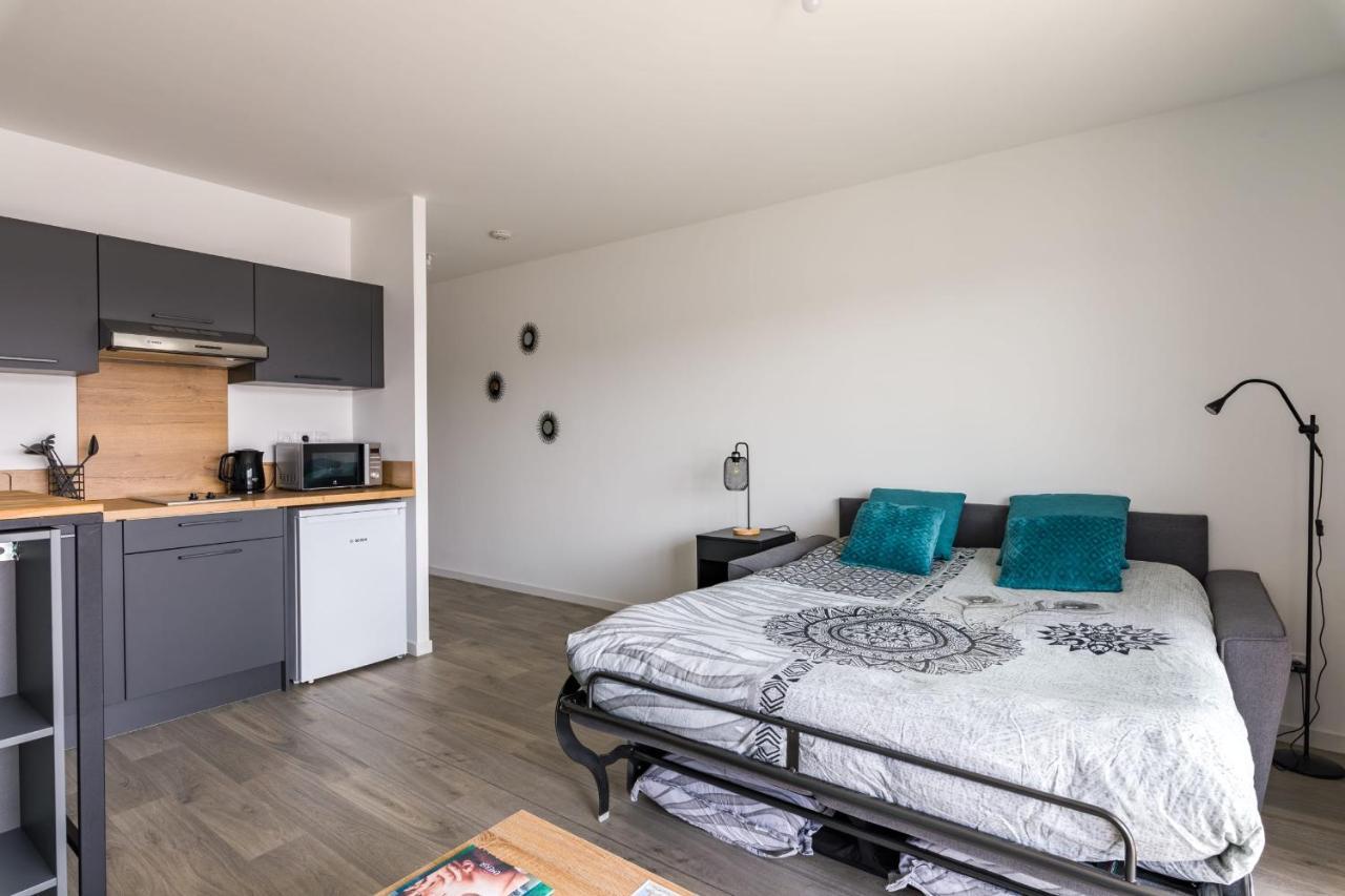 L'Ecume - Studio Moderne Avec Grand Balcon Et Place De Parking Lägenhet Dinard Exteriör bild