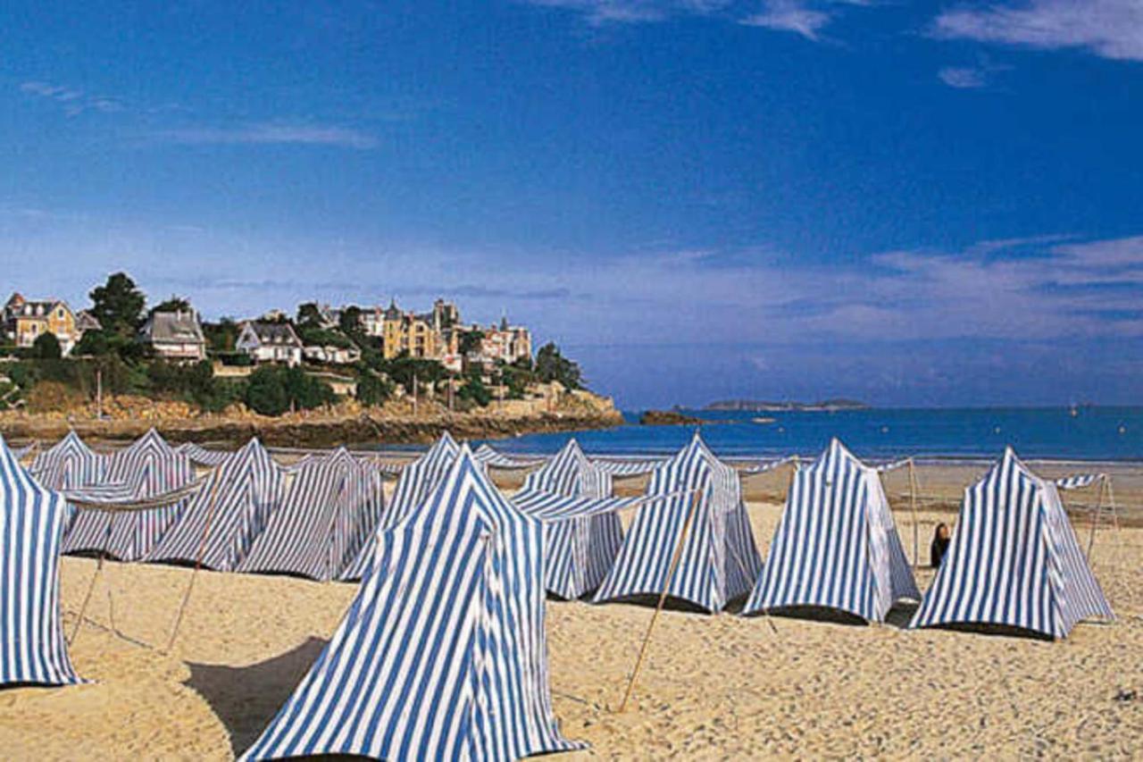 L'Ecume - Studio Moderne Avec Grand Balcon Et Place De Parking Lägenhet Dinard Exteriör bild